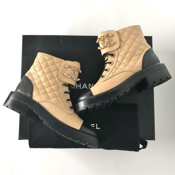 Chanel Quilted CC Chain Logo Lambskin Calfskin Cap Toe Combat Short Boots 37 - Picture 1 of 12